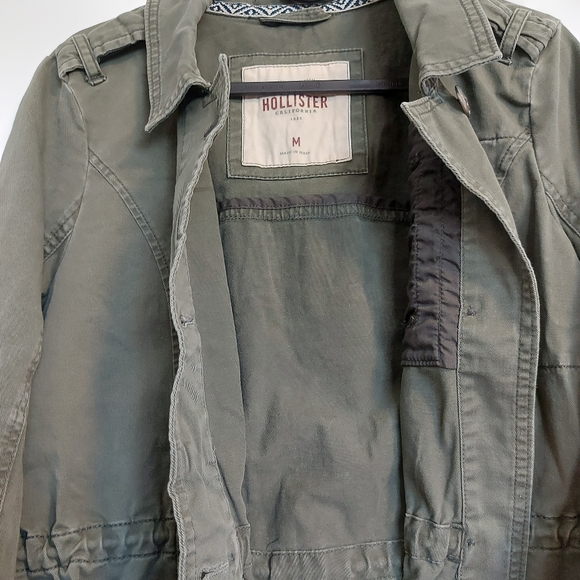 🌱Hollister Army Jacket - Picture 3 of 4